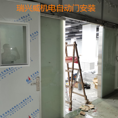 富士康瑞兴威机电自动门装置.jpg